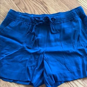 🛍 Super cute Loft Shorts